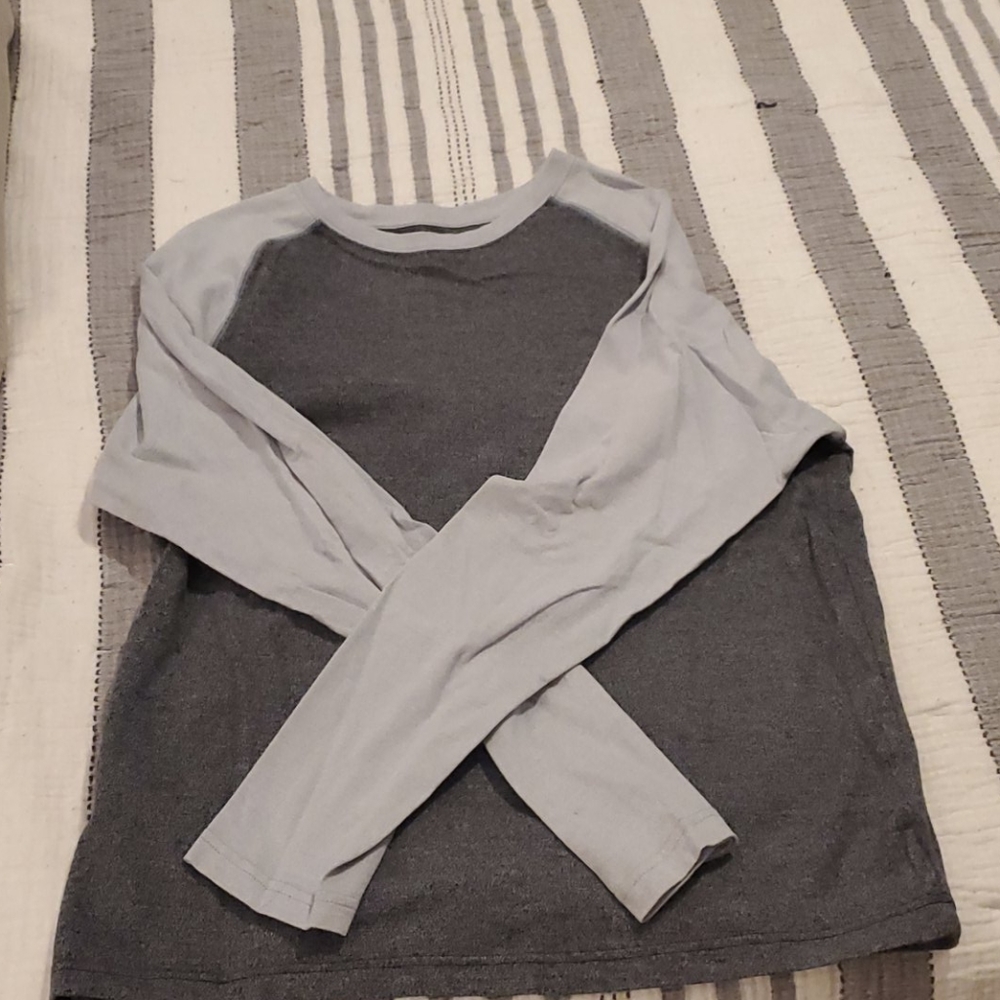 Men's long sleeve shirt